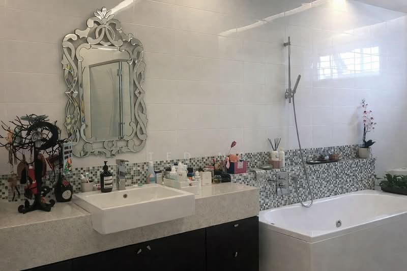 Rumah Teres 3 Tingkat untuk Dijual di Tanjung Bungah (Penang) - TED NG - Bathroom - PropertyGuru.com.my
