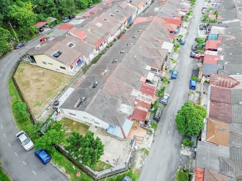 Rumah Teres 1 Tingkat untuk Dijual di Taman Bukit Mewah (Kajang) - Mohd Aizat Saiful Bahri - Exterior - PropertyGuru.com.my
