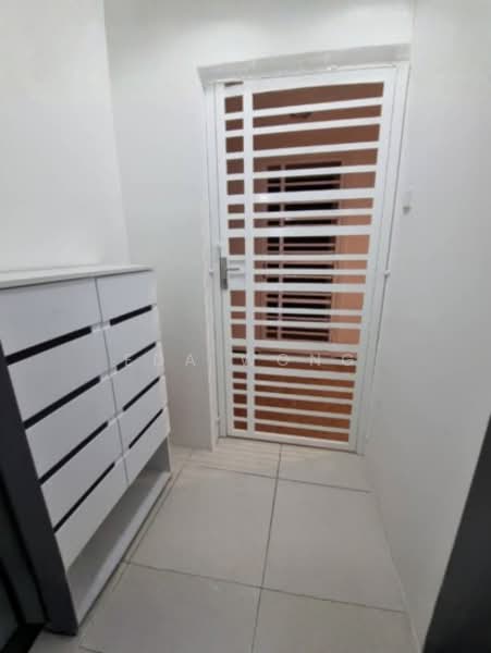 Servis Apartment untuk Disewa di RYAN & MIHO - Eda Wong - Entrance - PropertyGuru.com.my
