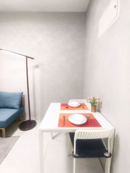 Service Residence for Sale at Country Garden Central Park - Grace Chiew - Dining Room - PropertyGuru.com.my