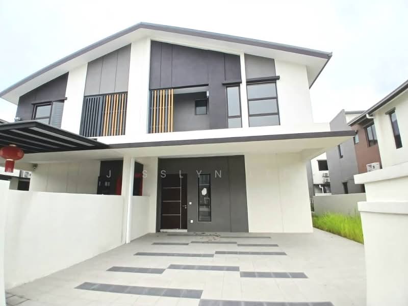 Semi-Detached House for Sale in Setia Ecohill (Semenyih) - Jesslyn Lee - Exterior - PropertyGuru.com.my
