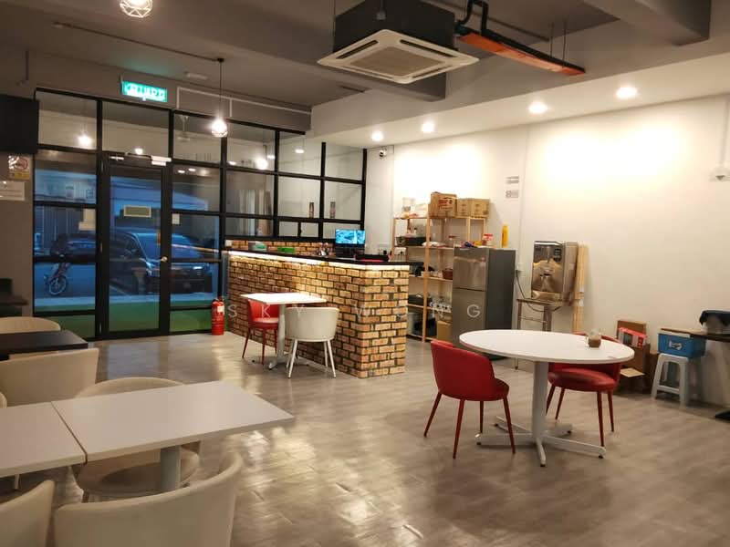 Shop for Rent in Pusat Perdagangan Seri Kembangan (Seri Kembangan) - Sky Wong - Interior - PropertyGuru.com.my