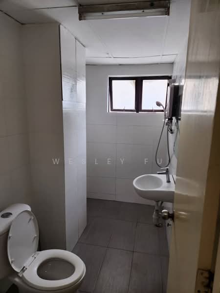 Condominium for Rent at Vista Komanwel A - Wesley Fu - Bathroom - PropertyGuru.com.my