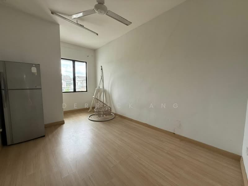 2-storey Terraced House for Sale in Denai Alam (Shah Alam) - Derrick Ang - Interior - PropertyGuru.com.my