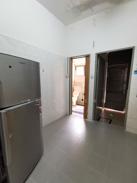 2-storey Terraced House for Sale in Tanjung Bungah (Penang) - Bryan Teng - Kitchen - PropertyGuru.com.my