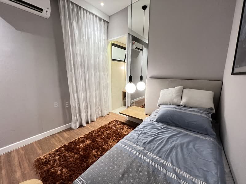 Kondominium untuk Dijual di Oaka Residences - Berry Choong - Bedroom - PropertyGuru.com.my