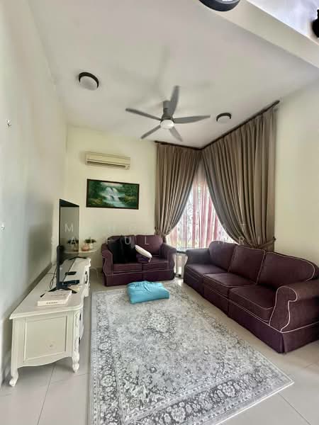 Bungalow for Sale in Kayangan Heights (Shah Alam) - Mohd Aizat Saiful Bahri - Living Room - PropertyGuru.com.my