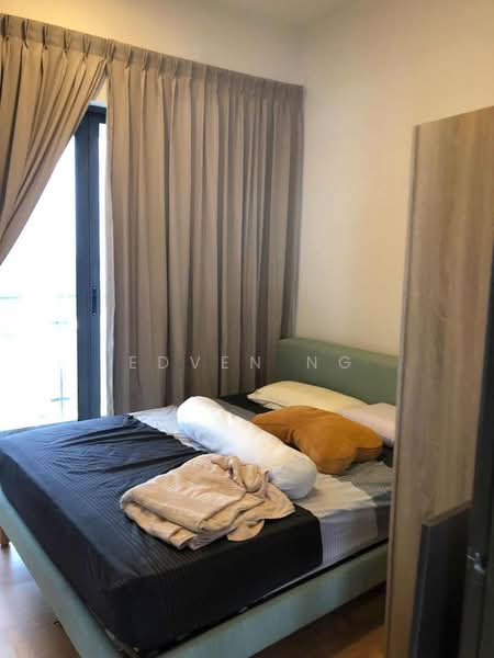 Kondominium untuk Dijual di Kings Bay @ Country Garden Danga Bay - Edven Ng - Bedroom - PropertyGuru.com.my