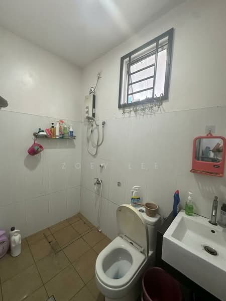 2.5-storey Terraced House for Sale in Taman Scientex Pasir Gudang (Pasir Gudang) - Zoey Lee - Bathroom - PropertyGuru.com.my