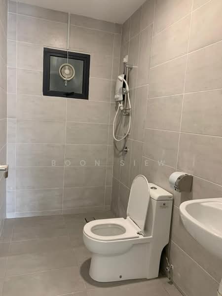 Kondominium untuk Dijual di Novus - Boon Siew - Bathroom - PropertyGuru.com.my
