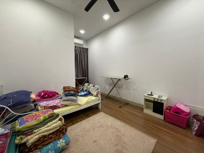 Rumah Teres 2-Tingkat untuk Dijual di Elmina (Shah Alam) - Derrick Ang - Bedroom - PropertyGuru.com.my