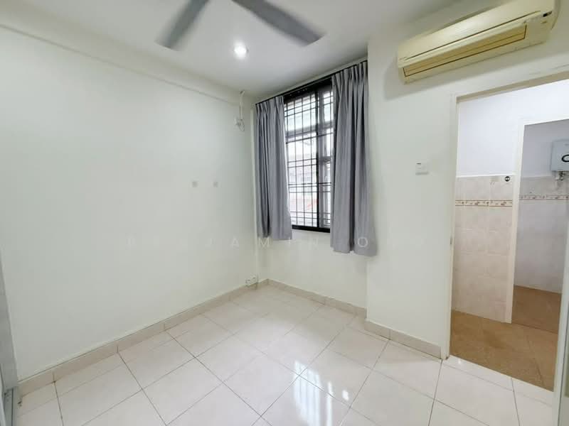 2-storey Terraced House for Sale in Taman Putri Kulai (Kulai) - Benjamin Ong - Interior - PropertyGuru.com.my