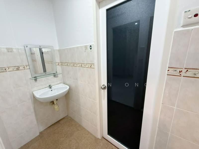 2-storey Terraced House for Sale in Taman Putri Kulai (Kulai) - Benjamin Ong - PropertyGuru.com.my