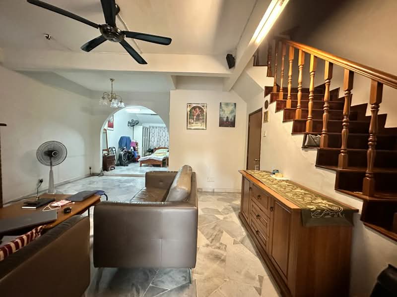 2-storey Terraced House for Sale in Usj 13 (Subang Jaya) - Carmen Lee - PropertyGuru.com.my