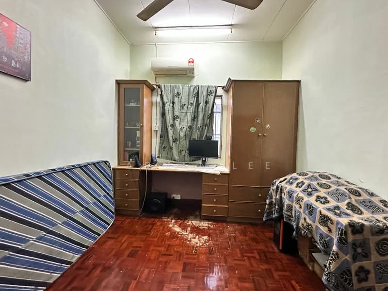 2-storey Terraced House for Sale in Usj 13 (Subang Jaya) - Carmen Lee - PropertyGuru.com.my