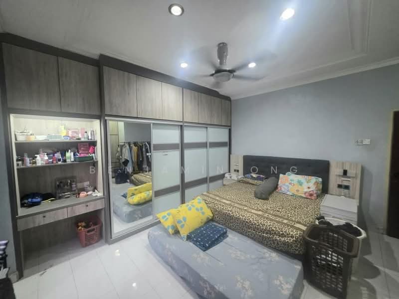 Rumah Teres 2 Tingkat untuk Dijual di Taman Pulai Perdana (Kulai) - Benjamin Ong - Bedroom - PropertyGuru.com.my