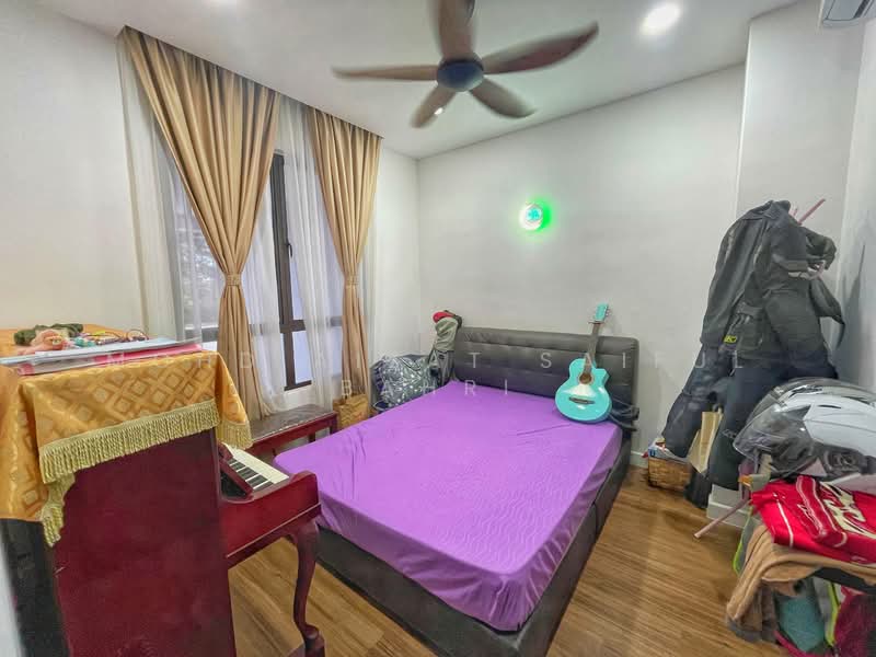 Rumah Teres 3 Tingkat untuk Dijual di Cyberjaya (Selangor) - Mohd Aizat Saiful Bahri - Bedroom - PropertyGuru.com.my
