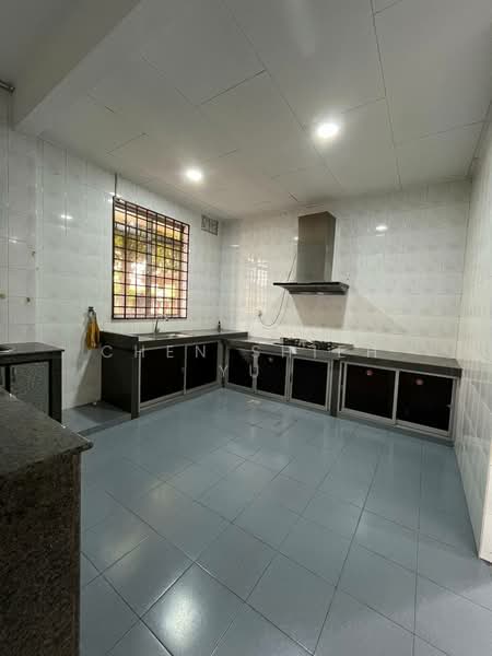 Semi-Detached House for Sale in Taman Impian Emas (Skudai) - Chen Shieh Yu - Kitchen - PropertyGuru.com.my
