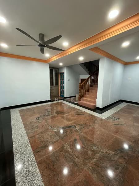 Semi-Detached House for Sale in Taman Impian Emas (Skudai) - Chen Shieh Yu - Living Room - PropertyGuru.com.my