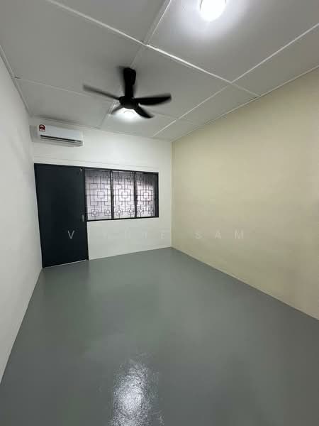 Rumah Teres 2 Tingkat untuk Disewa di Taman Sri Tebrau (Johor Bahru) - Vinnie Sam - PropertyGuru.com.my