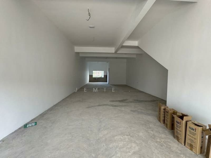 Shop for Rent in Austin Crest (Johor Bahru) - Jemie . - Interior - PropertyGuru.com.my