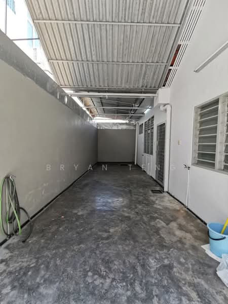 Semi-Detached House for Sale in Taman Green Lane (Jelutong) - Bryan Teng - Exterior - PropertyGuru.com.my