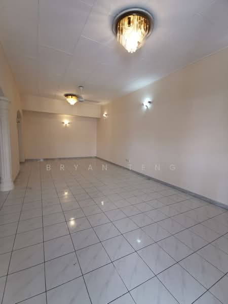 Semi-Detached House for Sale in Taman Green Lane (Jelutong) - Bryan Teng - Interior - PropertyGuru.com.my
