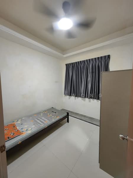 Service Residence for Rent at R&F Princess Cove Phase 1 - Pik Kwong Lau - Bedroom - PropertyGuru.com.my