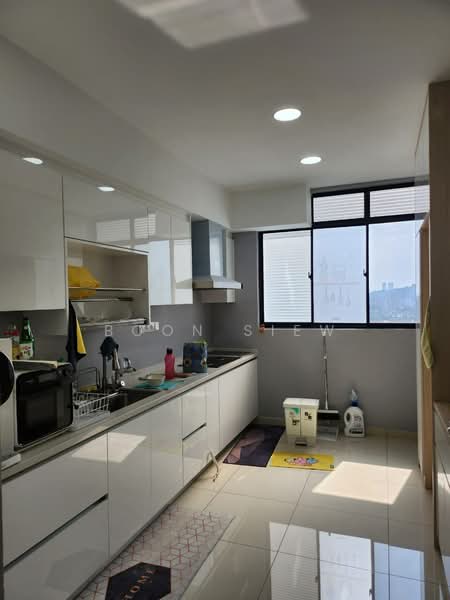 Kondominium untuk Dijual di Novus - Boon Siew - Kitchen - PropertyGuru.com.my