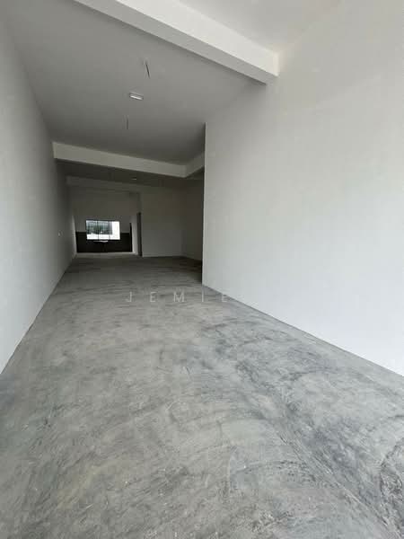Shop for Rent in Austin Crest (Johor Bahru) - Jemie . - Interior - PropertyGuru.com.my