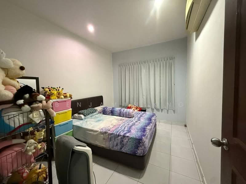 Rumah Teres 1 Tingkat untuk Dijual di Taman Daya (Johor Bahru) - Benjamin Ong - Bedroom - PropertyGuru.com.my
