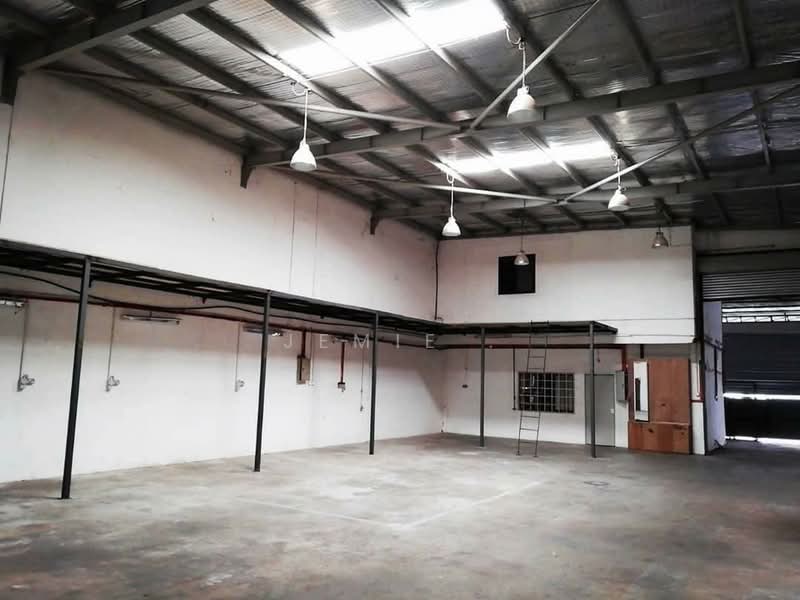 Kilang untuk Disewa di Taman Tan Sri Yaacob (Johor Bahru) - Jemie . - PropertyGuru.com.my