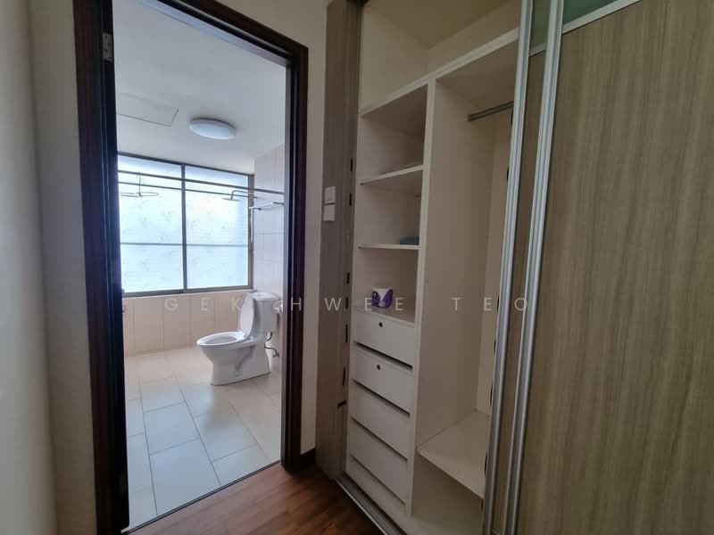 Service Residence for Sale at Saujana Residency - Gek Hwee Teo - Bathroom - PropertyGuru.com.my
