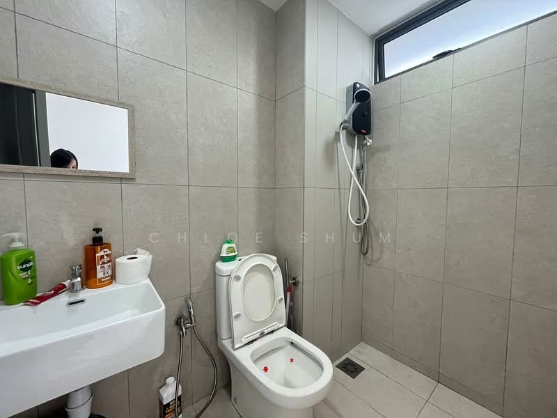 Service Residence for Rent at Kenwingston Platz - Chloe Shum - Bathroom - PropertyGuru.com.my
