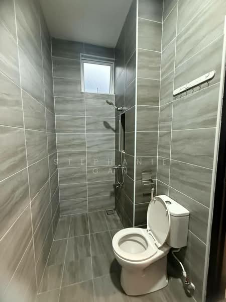 Semi-Detached House for Sale in Mutiara Rini (Skudai) - Stephanie Gan - Bathroom - PropertyGuru.com.my