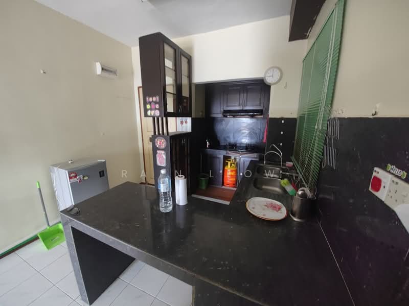 Pangsapuri untuk Disewa di Vista Impiana - Rain Leow - Kitchen - PropertyGuru.com.my