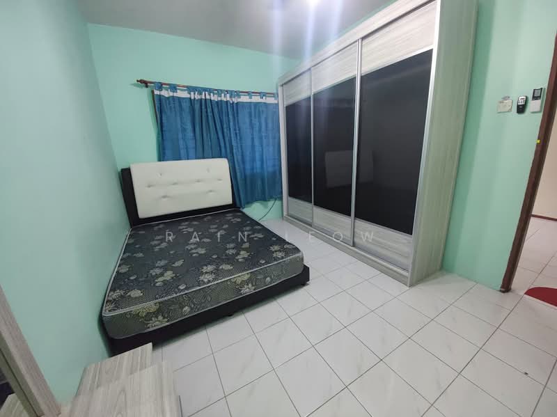 Pangsapuri untuk Disewa di Vista Impiana - Rain Leow - Bedroom - PropertyGuru.com.my
