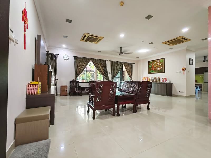 Rumah Berkembar untuk Dijual di Laman Residen Kipark Sri Utara (Batu Caves) - Hugo How - Living Room - PropertyGuru.com.my