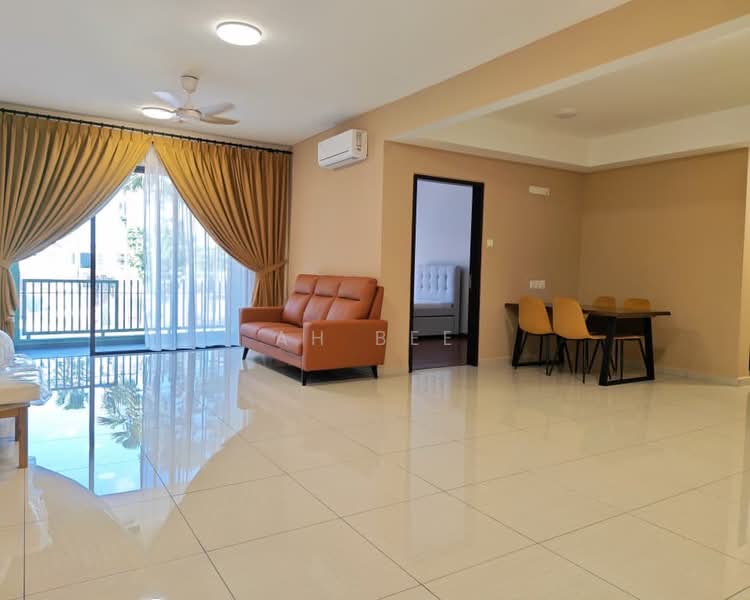 Pangsapuri untuk Disewa di Molek Pine 4 - Ah Bee - Living Room - PropertyGuru.com.my