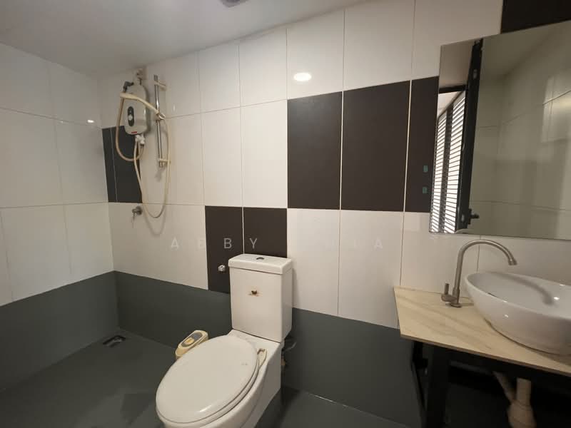 Service Residence for Rent at SOHO @ Empire City - Abby Chia - PropertyGuru.com.my
