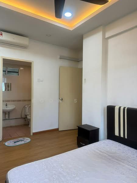 Putra Place Condominium - 3