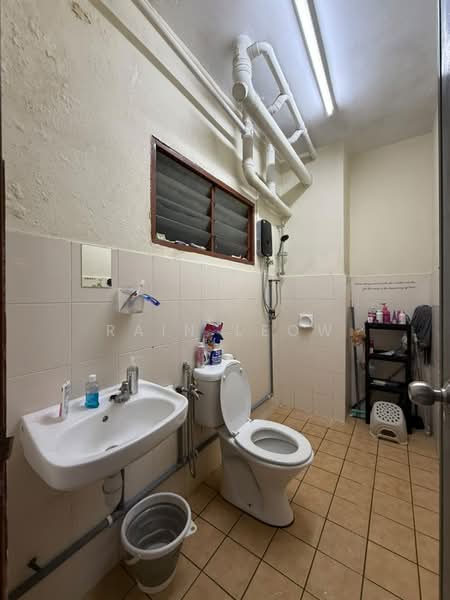 Pangsapuri untuk Disewa di Vista Impiana - Rain Leow - Bathroom - PropertyGuru.com.my