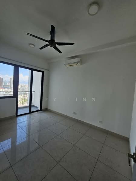 Condominium for Sale at Vila Vista - Key Ling - Balcony - PropertyGuru.com.my