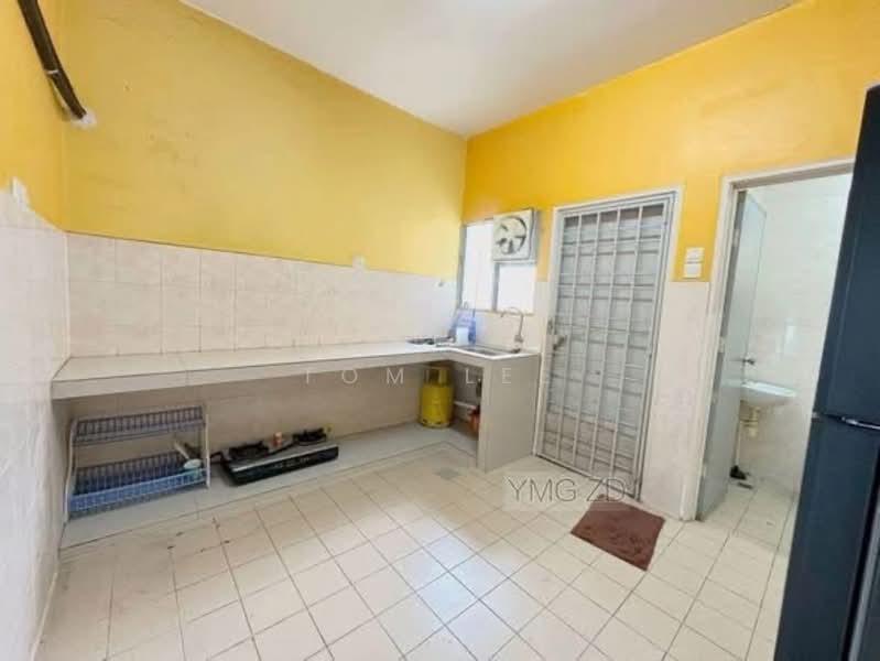2-storey Terraced House for Sale in Bandar Bukit Tinggi 2 (Klang) - Tom Lee - PropertyGuru.com.my