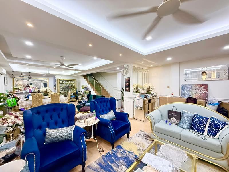 2-storey Terraced House for Sale in Sunway Batu Caves (Batu Caves) - Ali Idris - Living Room - PropertyGuru.com.my
