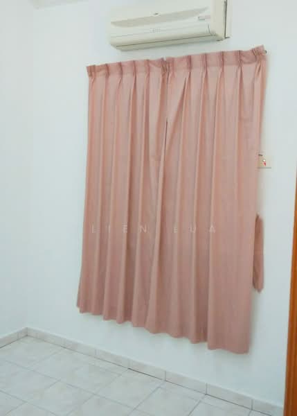 1-storey Terraced House for Rent in Taman Daya (Johor Bahru) - Vlien Lua - PropertyGuru.com.my