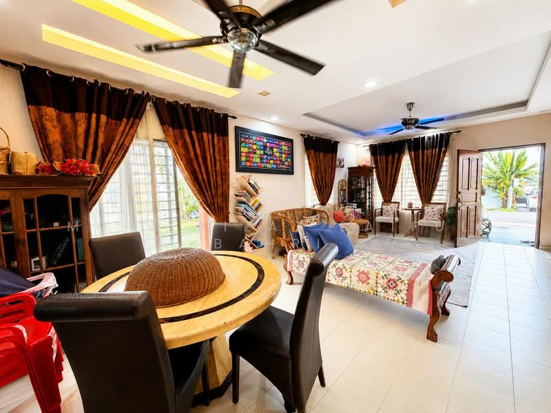 2-storey Terraced House for Sale in Sepang (Selangor) - Mohd Aizat Saiful Bahri - Living Room - PropertyGuru.com.my