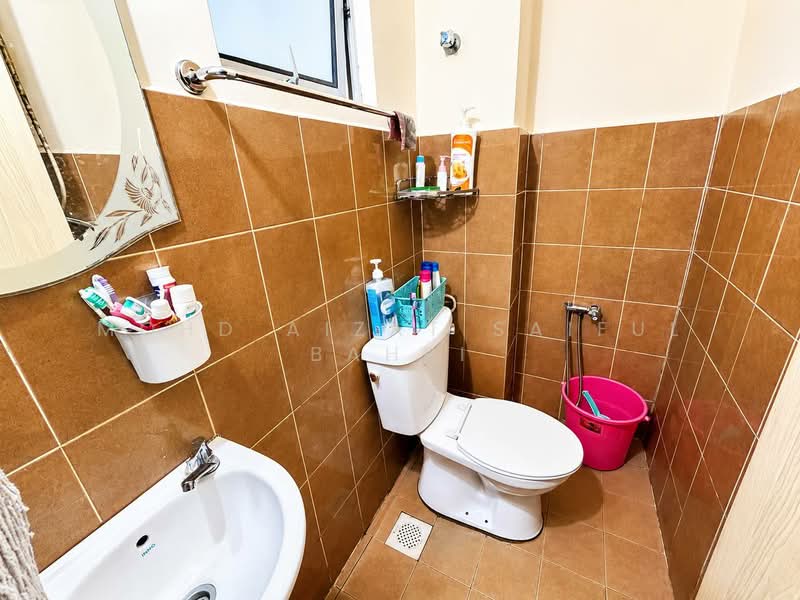 2-storey Terraced House for Sale in Sepang (Selangor) - Mohd Aizat Saiful Bahri - Bathroom - PropertyGuru.com.my