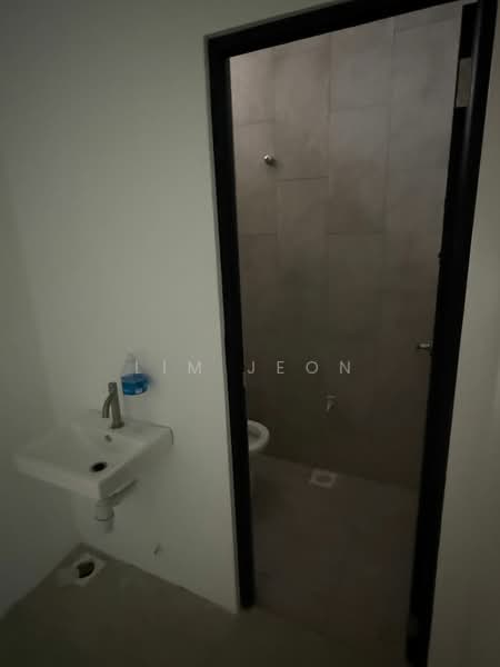 Kedai untuk Disewa di Taman TTDI Jaya (Shah Alam) - Lim Jeon - Bathroom - PropertyGuru.com.my
