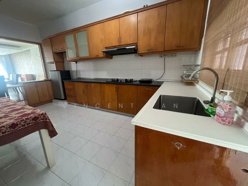 Apartment for Rent at Damai Villa (28 Logan) - Vincent Tan - Kitchen - PropertyGuru.com.my